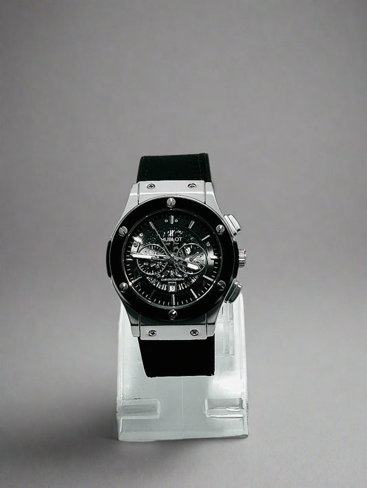 Hublot Men’s Chronograph Watch – Black & Silver Edition
