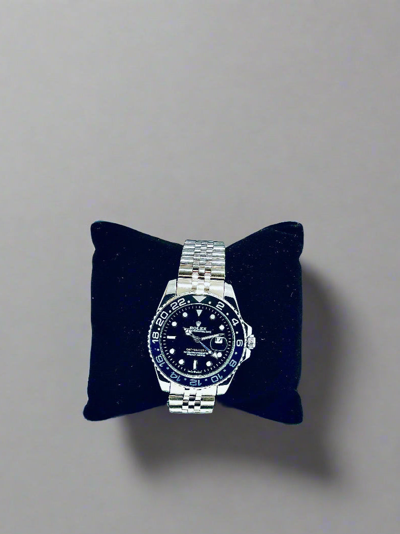 Rolex GMT-Master II – Two-Tone Silver & Blue Jubilee Bracelet